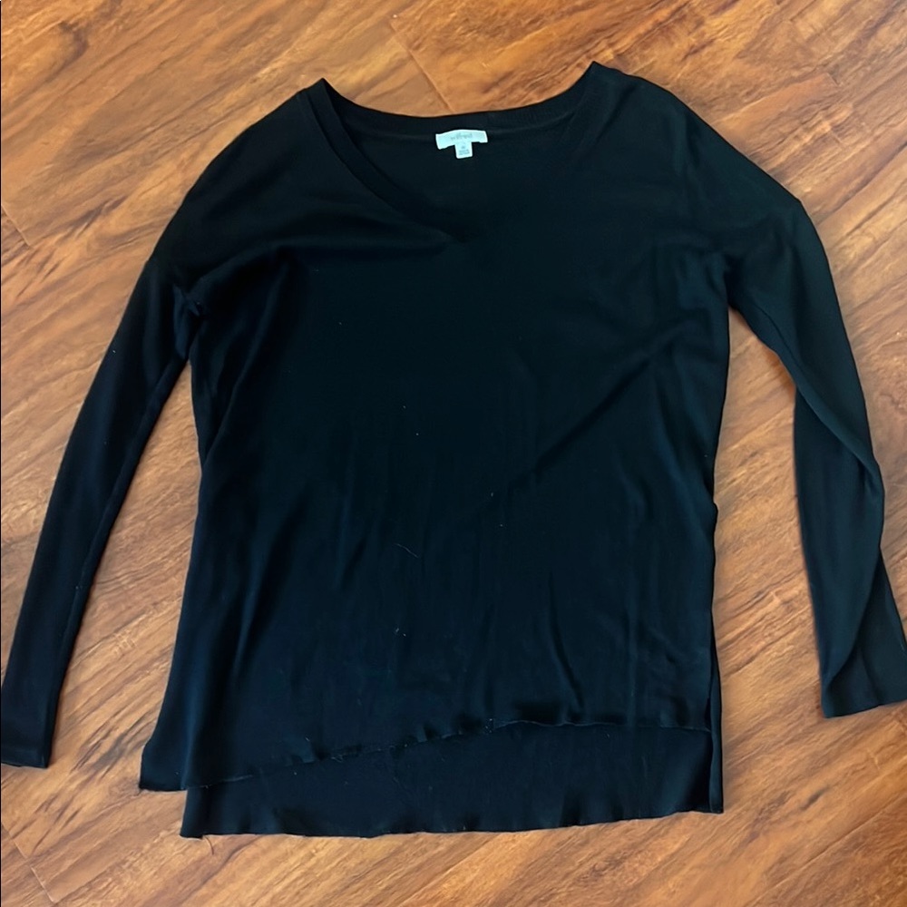 Aritzia - Wilfred brand Black Long Sleeve Women's Top